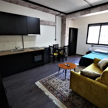 Apartment Lovely Studio In #1 *